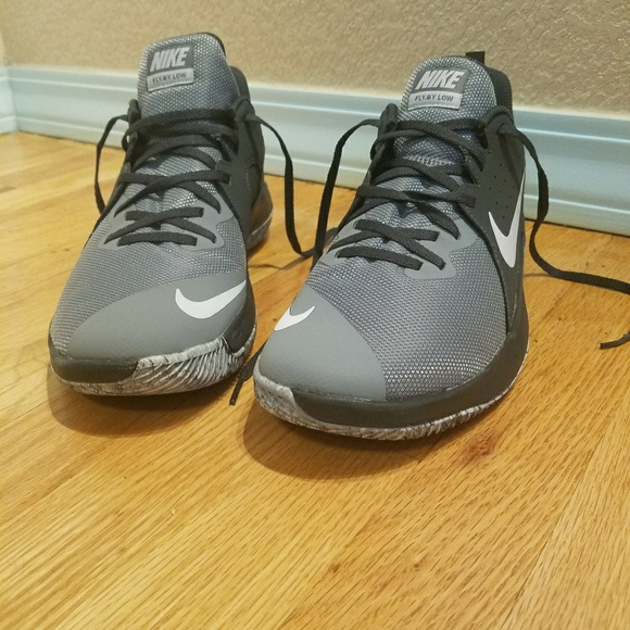 Nike Fly By Low - Picture 7 of 8